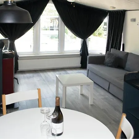 Apartament Chalet/caravan Heische Tip Zelandia